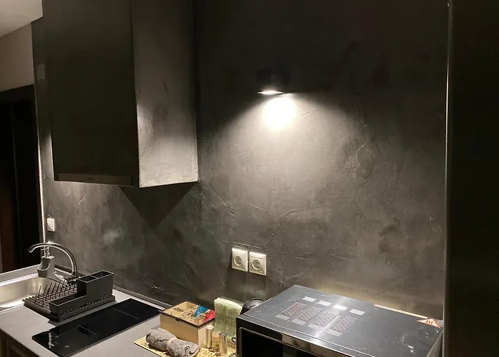 Meteora By Meteora Residencies * 卡兰巴卡